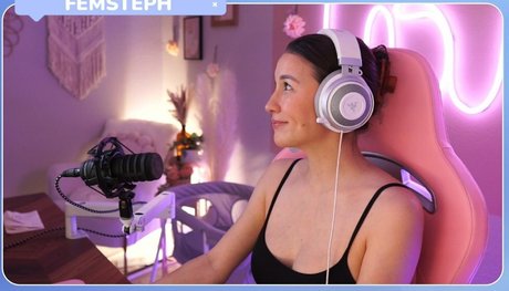 Femsteph naked star image