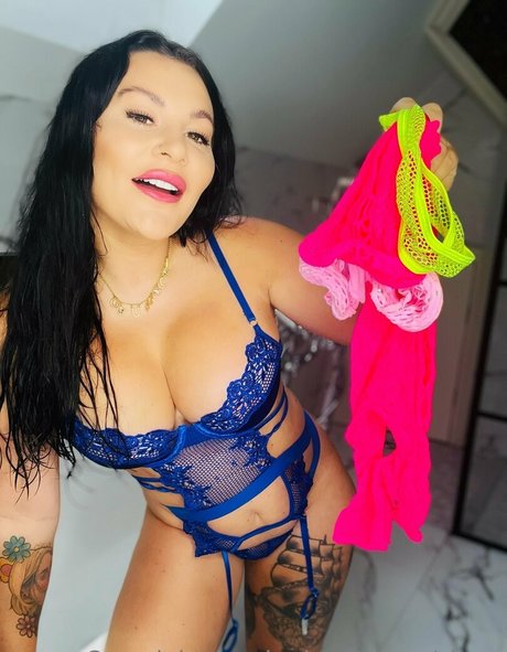 amylu top model photos