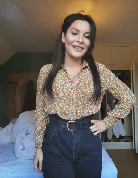 amylu adult actress archive