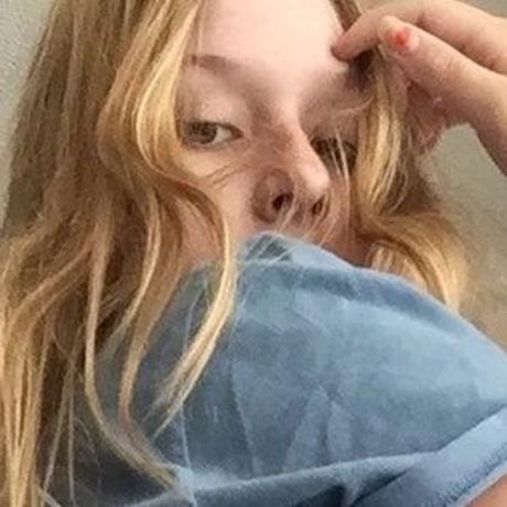 Diddly ASMR sexy pornstar pic