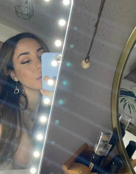 lexiemoonx nudes model photos