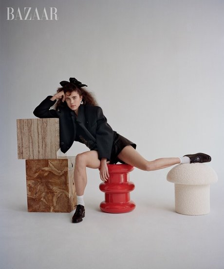 Margaret Qualley pretty star image