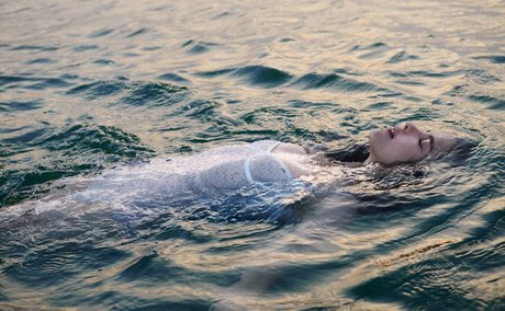 Margaret Qualley star exclusive images