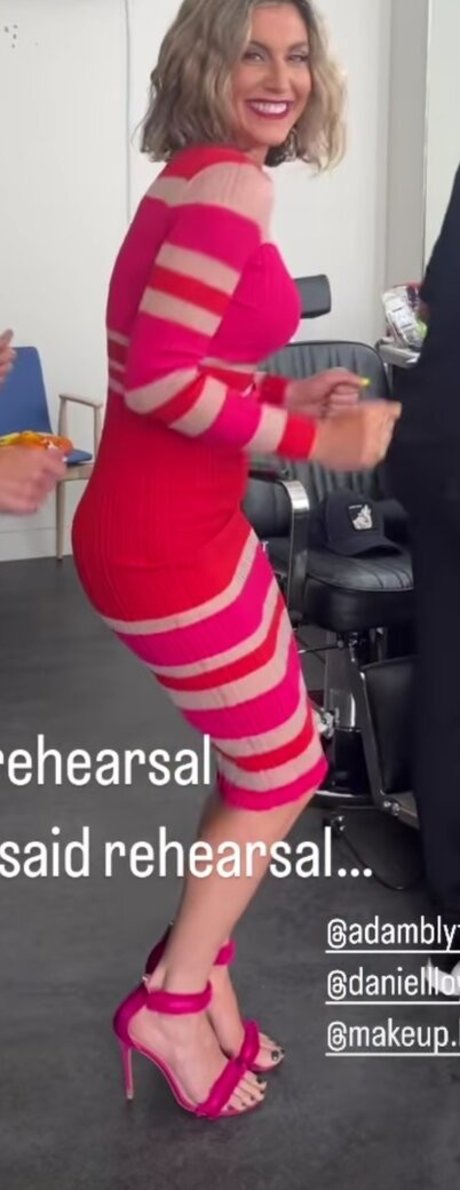 Orla Chennaoui sexy star image