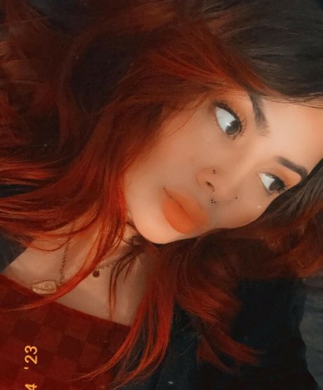 emilyelixer xxx pornstar images