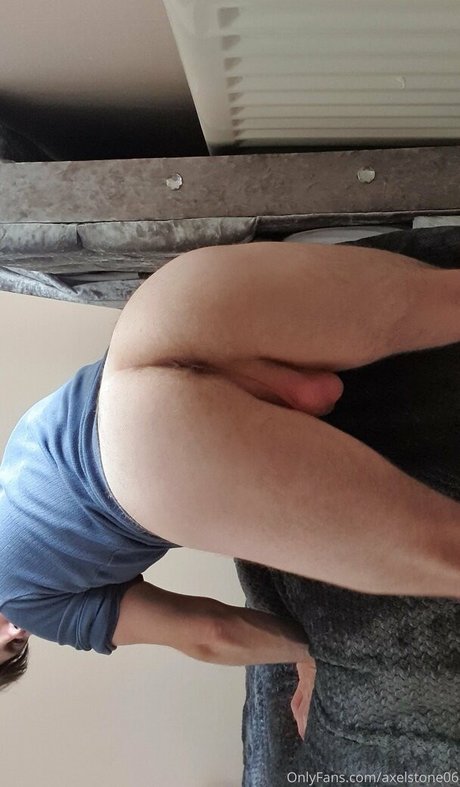 axelstone06 top star galleries