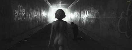 Alia Shawkat adult actress gallery