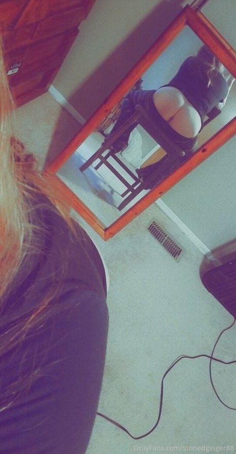 stonedginger88 art pornstar img