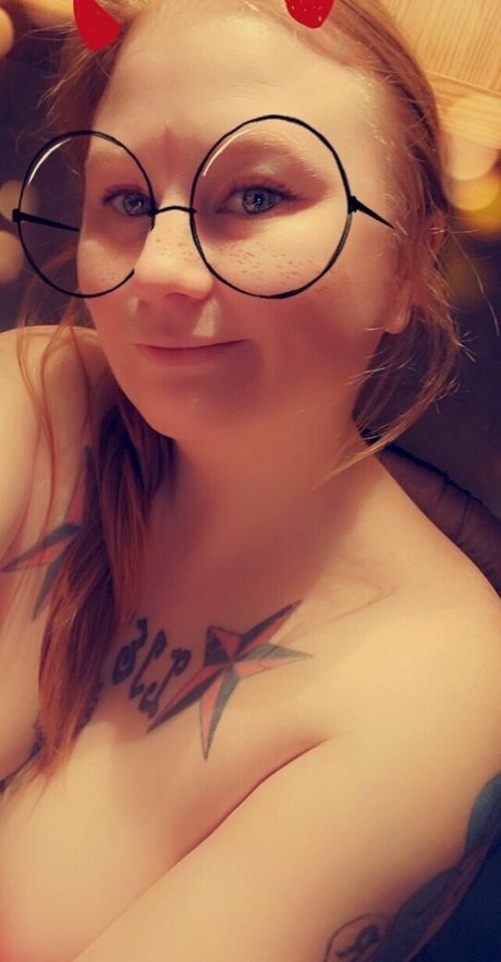 stonedginger88 pornographic actress image