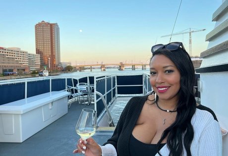 fun milf onlyfans free naked pictures