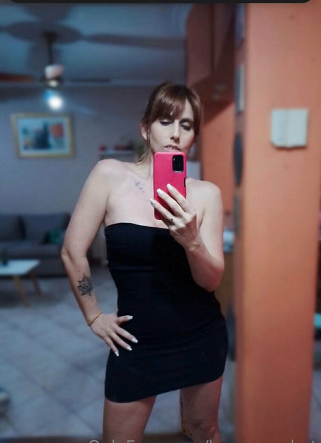 lunasuperhot model pretty image