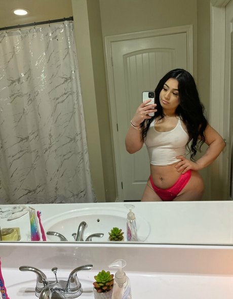 Divine Luv pornstar erotic photos