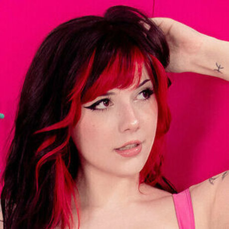 notmeggii hot model pic