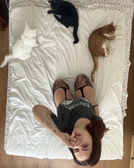 Egem Virtanen model hot archive