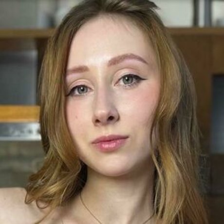 alisabambi exclusive pornstar img