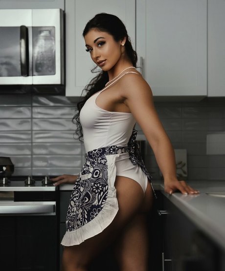 Arianna Grace nice star photos