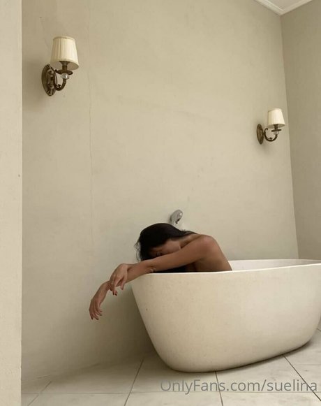 lina xena hot pornstar image