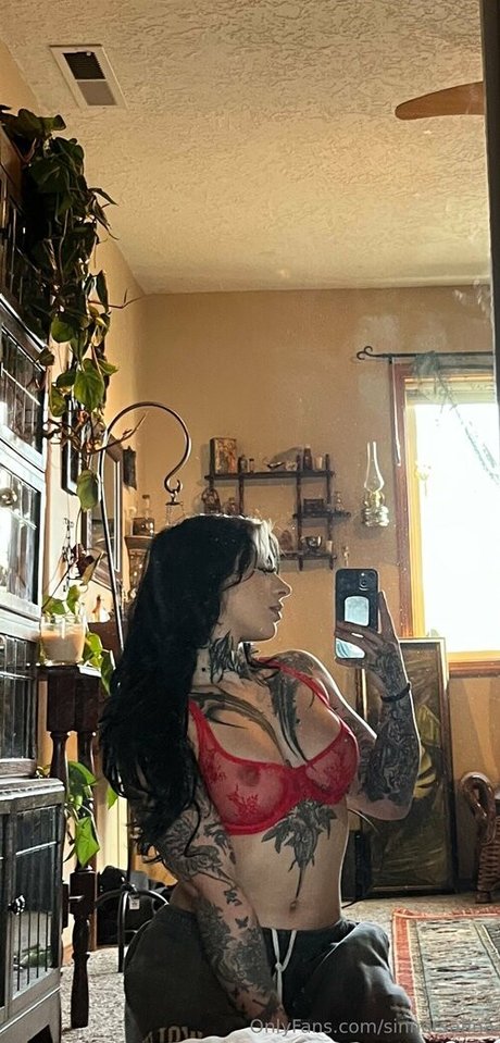 sinnersafina erotic star photo