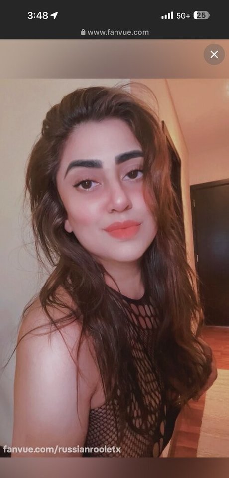 Russianrooletx model adult photo