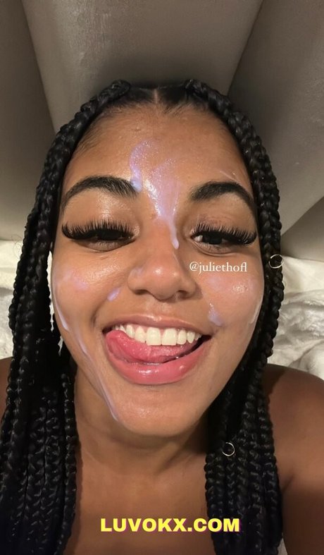 Juliethofl hot model archive