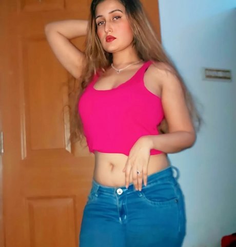 Aniza Hazel pretty pornstar img