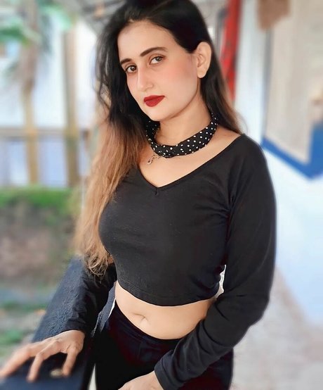 Aniza Hazel pornstar sexy galleries