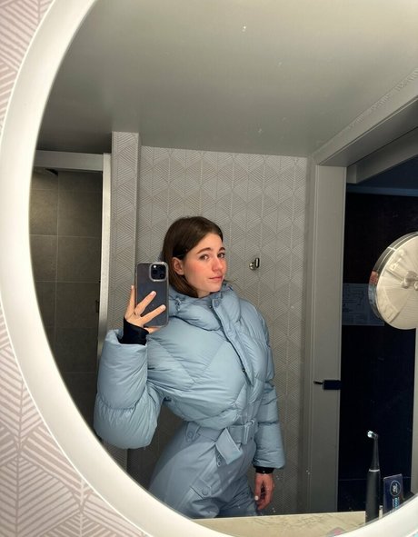 maligoshik hd pornstar image