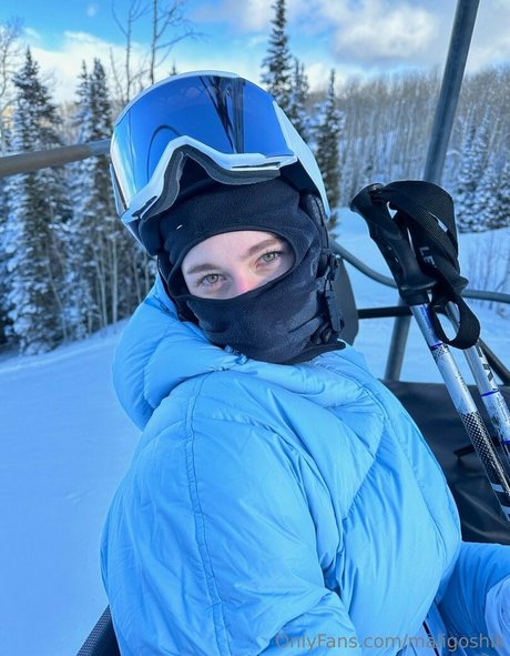 maligoshik hot pornstar pic