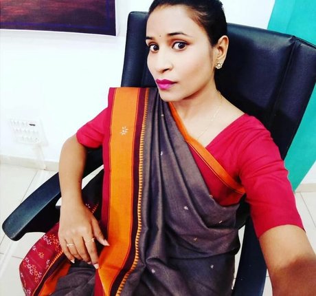 Muskaan Agarwal beautiful pornstar picture