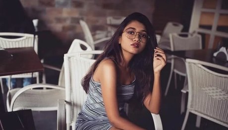 Ridhima Bisht erotic model galleries