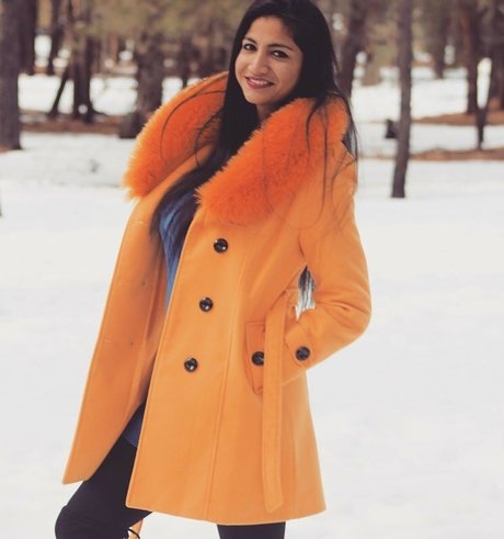 Komal Bhagat model top pic