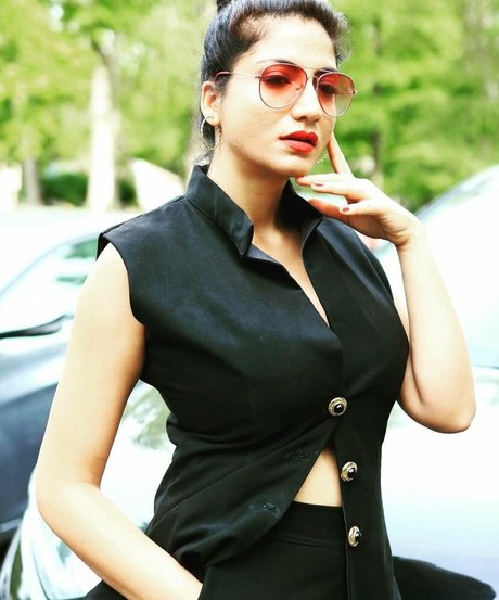 Komal Bhagat xxx actress images