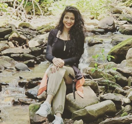 Komal Bhagat model exclusive img