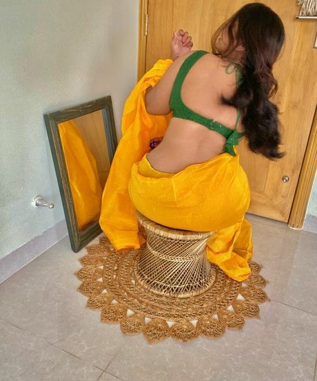 Maya Diba sexy actress archive