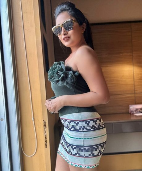 Roma Varadkar model porn gallery