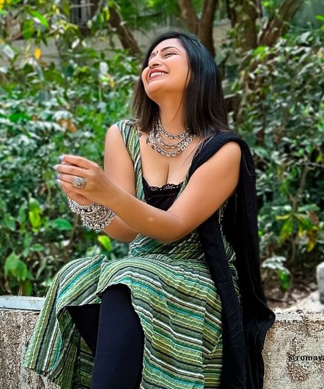 Roma Varadkar actress photo