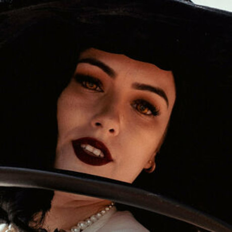 Lady Dimitrescu beautiful pornstar photo