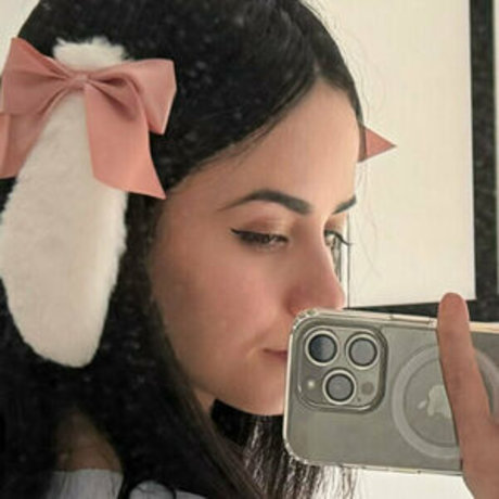 pregnant threesome onlyfans free naked pic