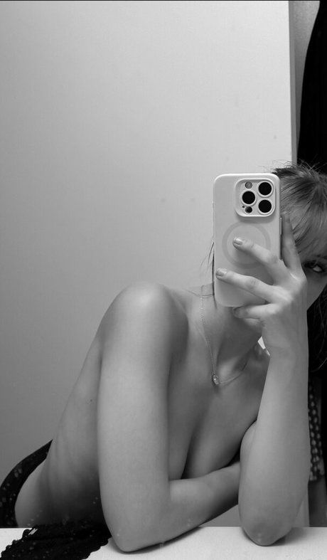 hopeann__ top star image