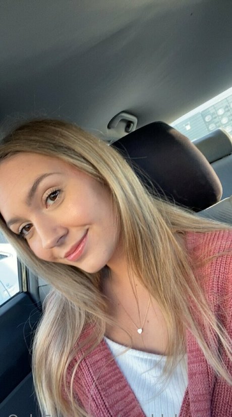 maddylovings model art img