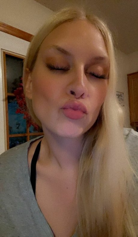 sapioslut model top archive