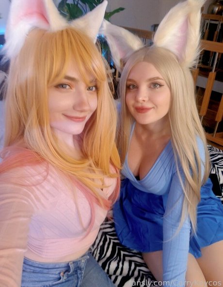 CarryKeycos model nude picture