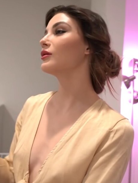 Shawna Della Ricca pornstar top photo