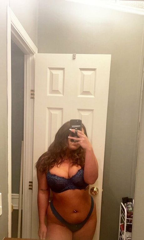 Juiciest Jade model nudes gallery