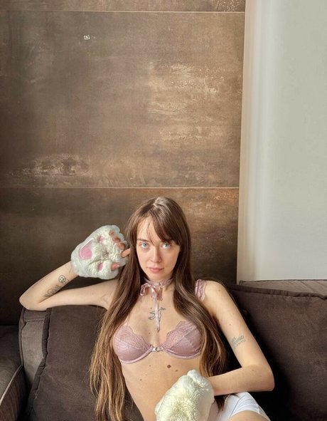 fraukrauze nudes model picture