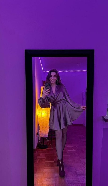 abby roseee perfect model pictures