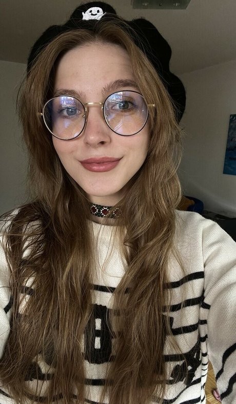 abby roseee star adult pictures