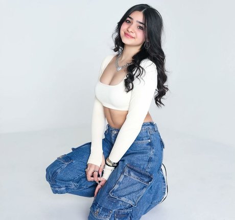 Alexandra Bull pornstar sexy photos