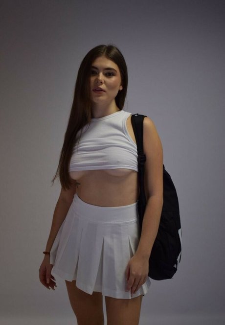 milena belucci free actress pics