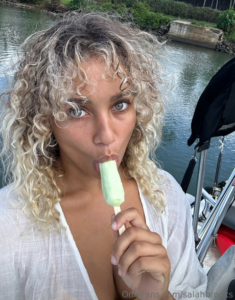 Salah Brooks star porn picture